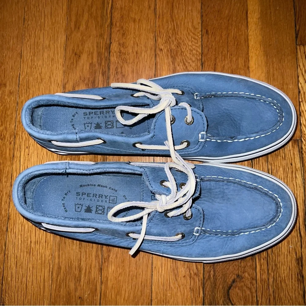Sperry topsider blue